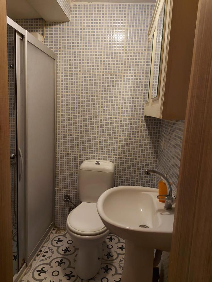 Celil Pansiyon Ayvalı Buitenkant foto
