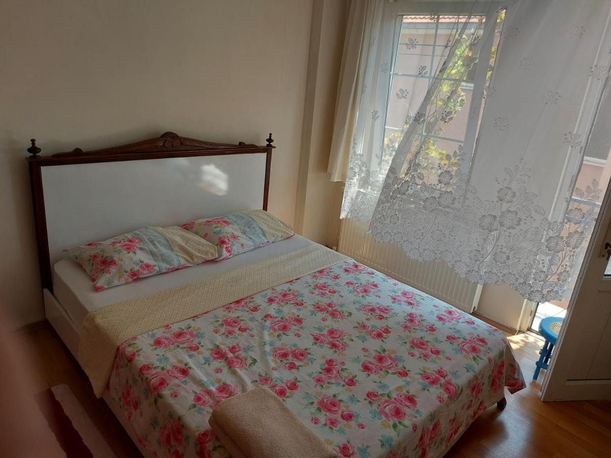 Celil Pansiyon Ayvalı Buitenkant foto